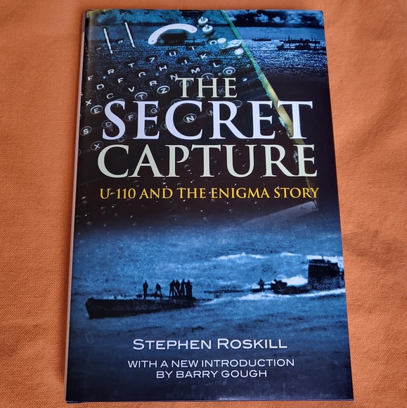 The Secret Capture: U-110 and the Enigma Story by Stephen Roskill hardcover EUC - Picture 1 of 3